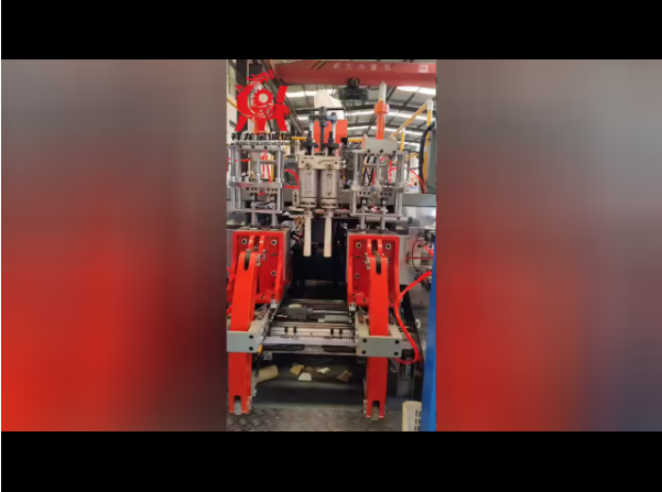 全自動一出二圓瓶吹塑機(jī)